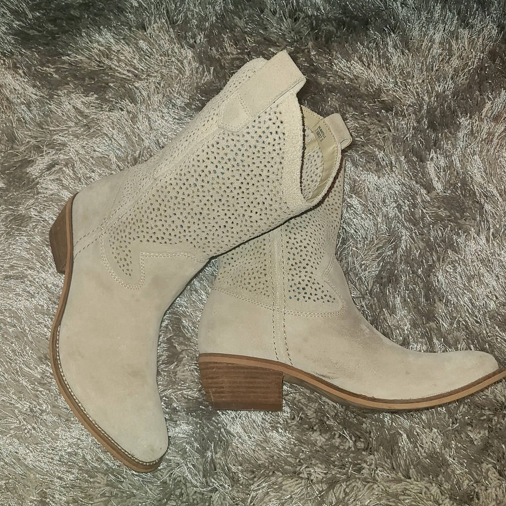 BCBG Beige Western Ankle Boots - Picture 7 of 9